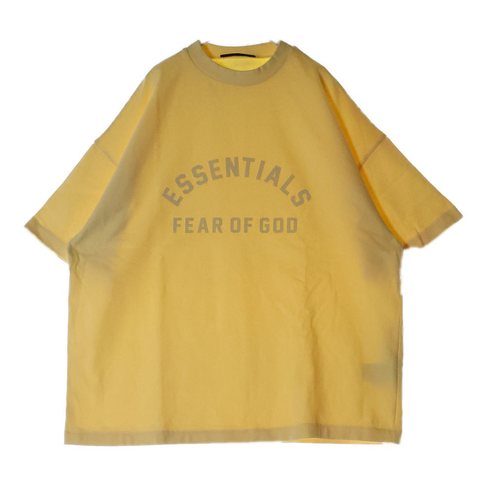 FEAR OF GOD ESSENTIALS(フィアオブゴッド エッセンシャルズ) S/S HEAVY T-SHIRT ラバーロゴ 半袖Tシャツ イエロー