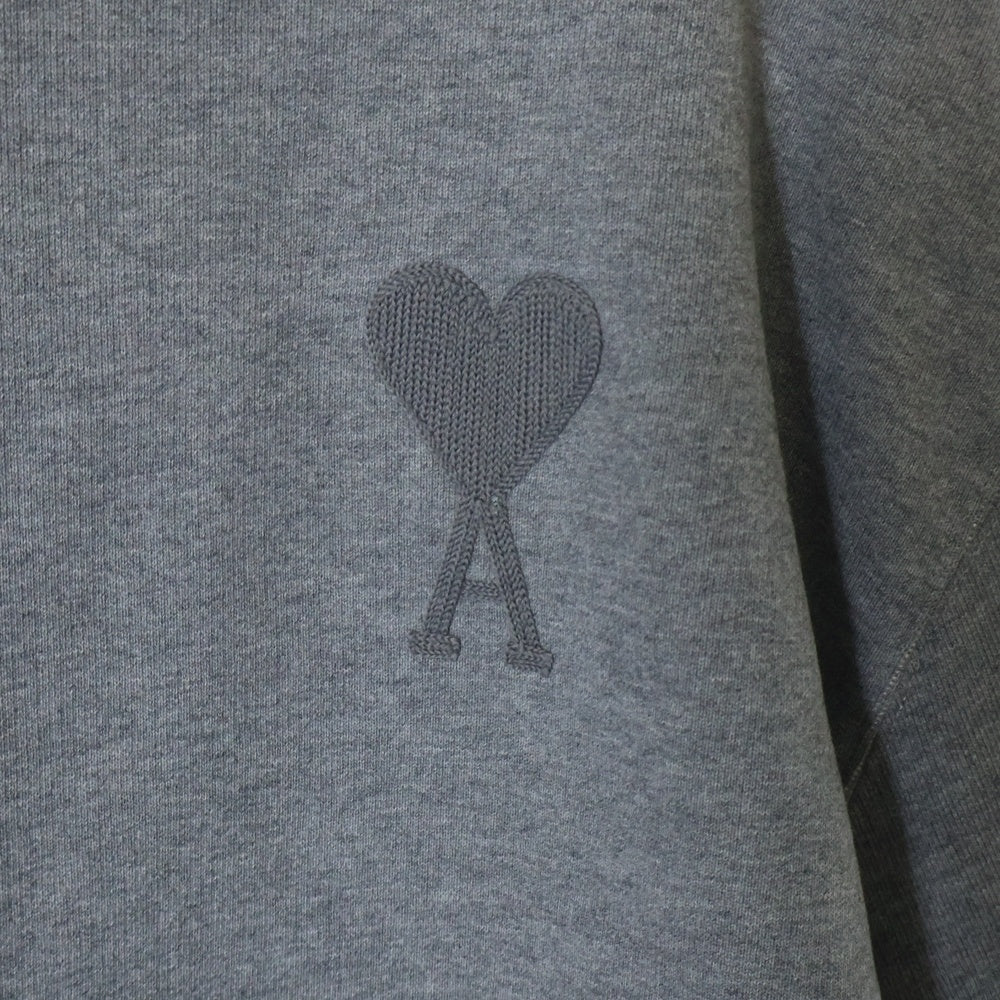 AMI Alexandre Mattiussi(アミアレクサンドルマテュッシ) Hoodie ロゴ刺繍 プルオーバースウェットパーカー フーディー グレー E21HJ058.747