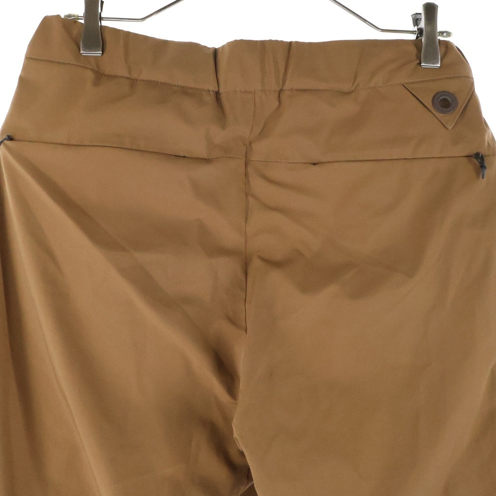 White Mountaineering(ホワイトマウンテニアリング) ソロテックス 3タック イージーテーパードパンツ ブラウン WM2571414