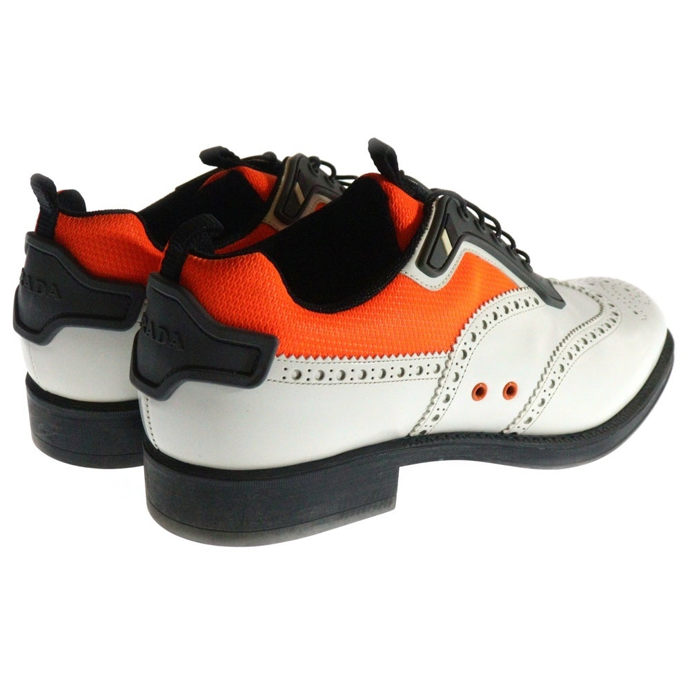 PRADA(プラダ) ウィングチップ レースアップ レザーローカットシューズ ホワイト 2EG211