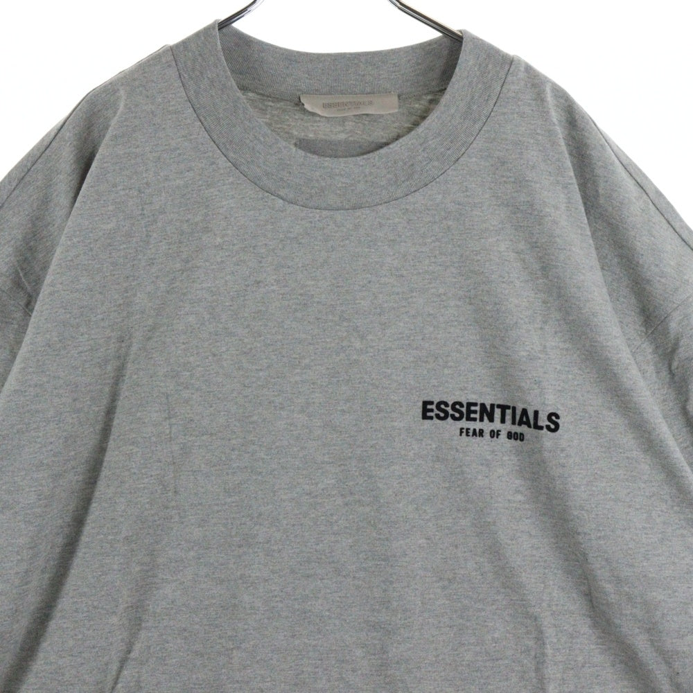 FEAR OF GOD ESSENTIALS(フィアオブゴッド エッセンシャルズ) S/S T-SHIRT フェルトロゴ 半袖Tシャツ グレー