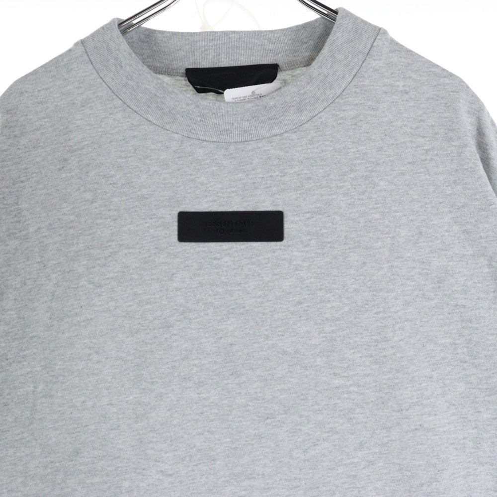 FEAR OF GOD ESSENTIALS(フィアオブゴッド エッセンシャルズ) L/S T-SHIRT ラバーロゴ 長袖Tシャツ ロンT グレー