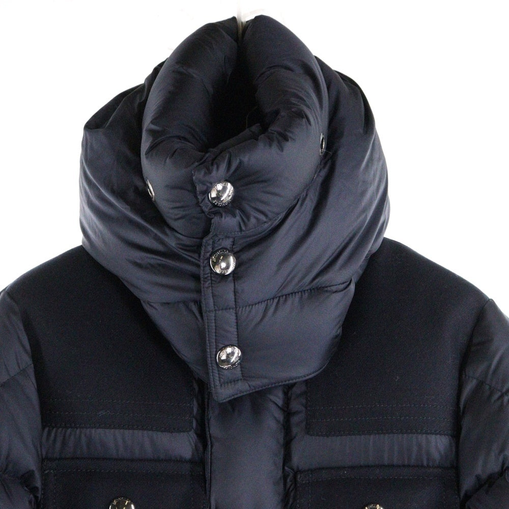 MONCLER(モンクレール) RILLIEUX GIUBBOTTO リリューダウン×ウール切替 フード付き ダウンジャケット ブラック/ネイビー C20914190385 53227