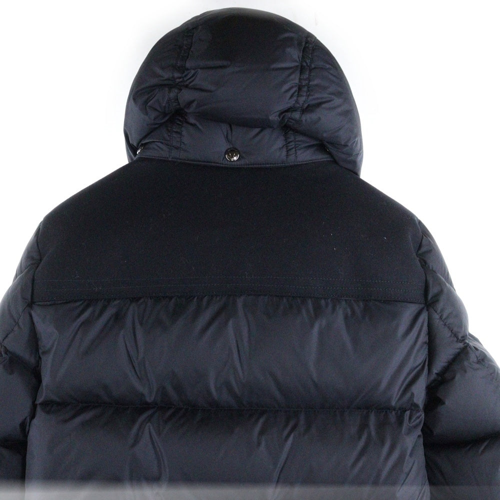 MONCLER(モンクレール) RILLIEUX GIUBBOTTO リリューダウン×ウール切替 フード付き ダウンジャケット ブラック/ネイビー C20914190385 53227
