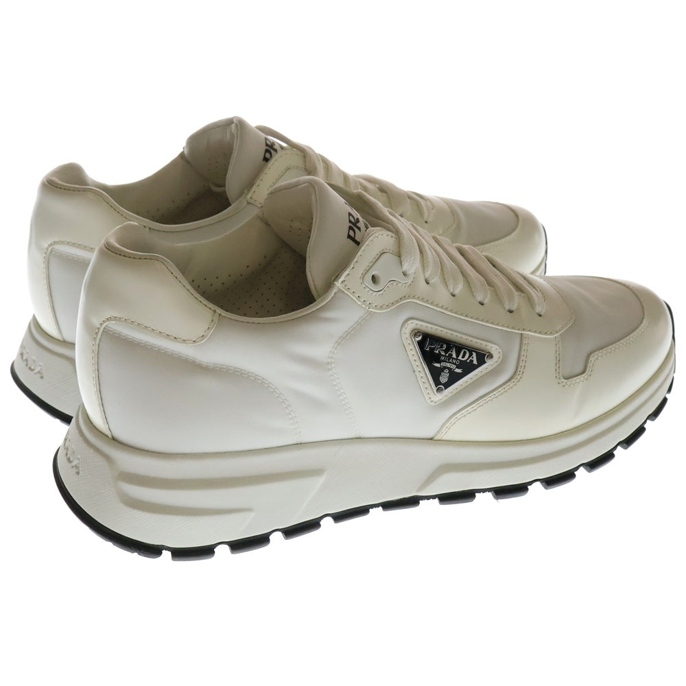 PRADA(プラダ) PRAX 01 Re-Nylon ブラッシュドレザー ローカットスニーカー 2EE369 ホワイト