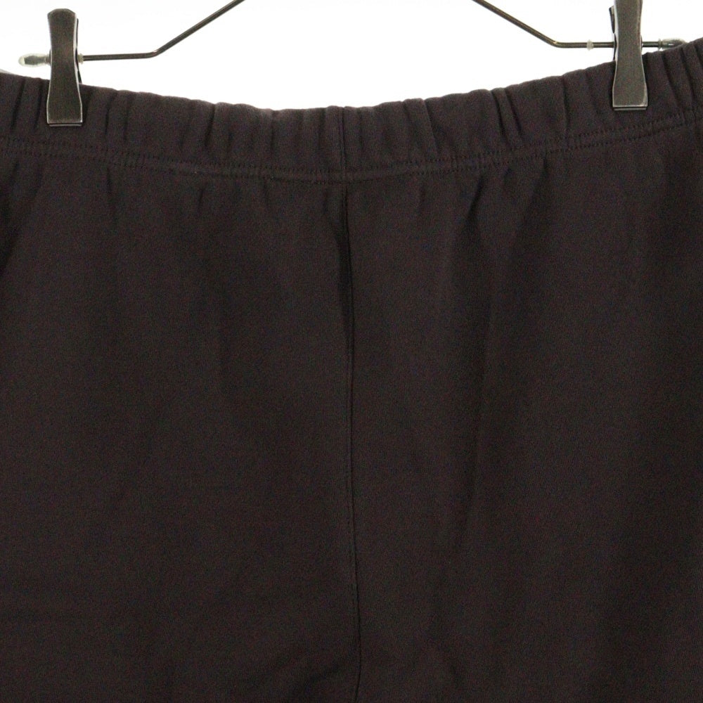 FEAR OF GOD ESSENTIALS(フィアオブゴッド エッセンシャルズ) SHORT PANTS ラバーロゴスウェットハーフパンツ ショーツ ブラウン
