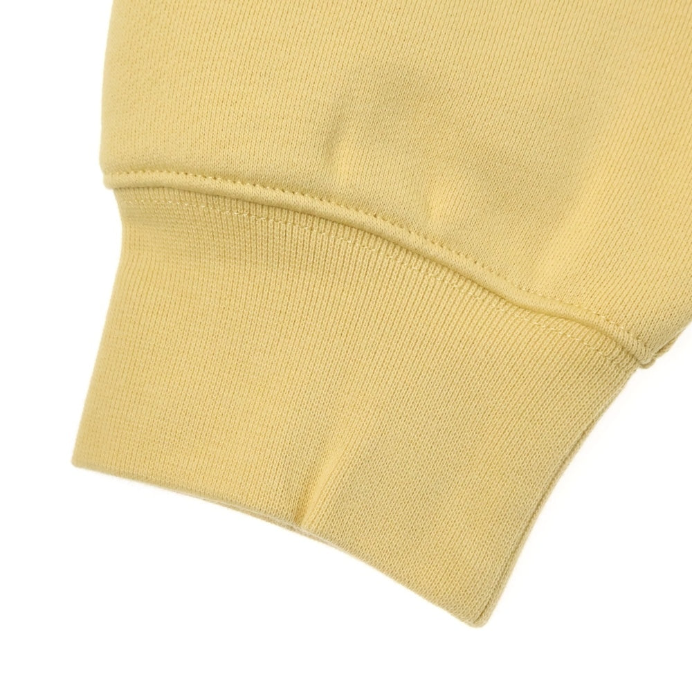 FEAR OF GOD ESSENTIALS(フィアオブゴッド エッセンシャルズ) SWEATSHIRT フロントラバーロゴ クルーネックスウェットトレーナー イエロー