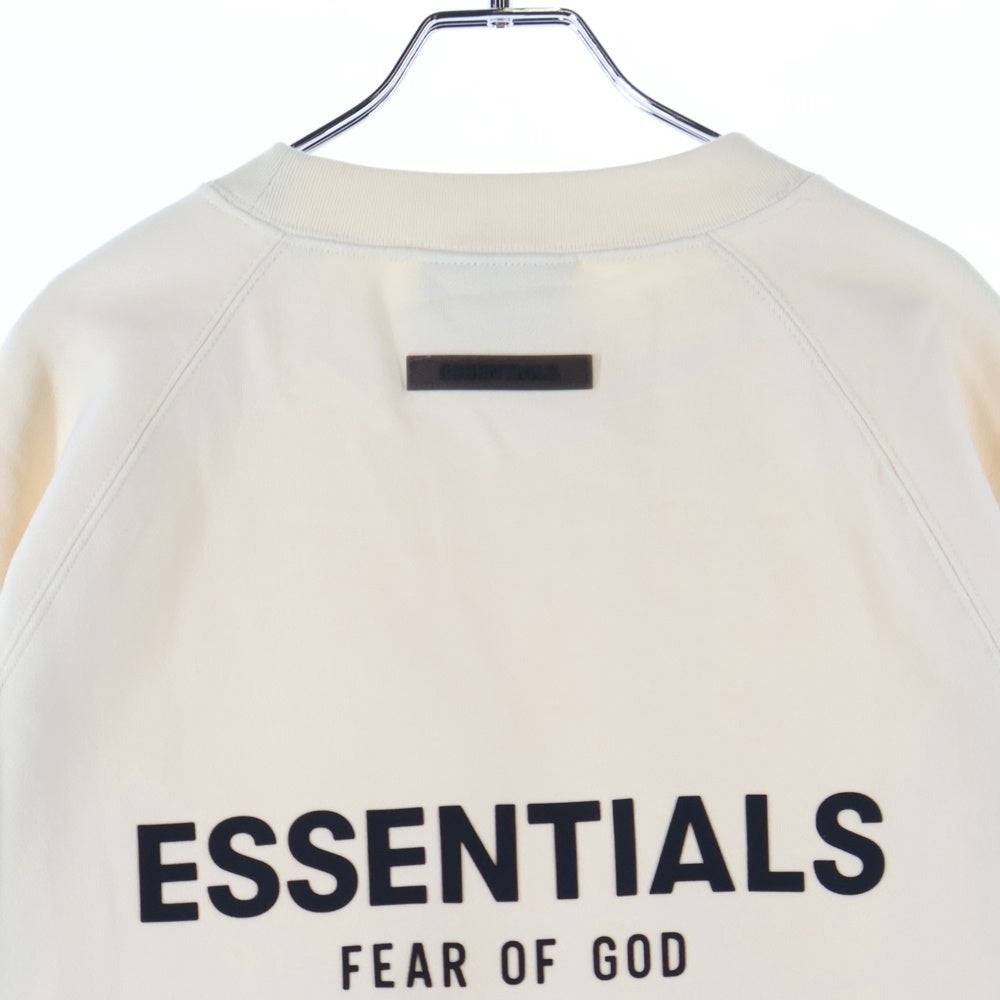 FEAR OF GOD ESSENTIALS(フィアオブゴッド エッセンシャルズ) SWEATSHIRT バックラバーロゴ クルーネックスウェットトレーナー アイボリー