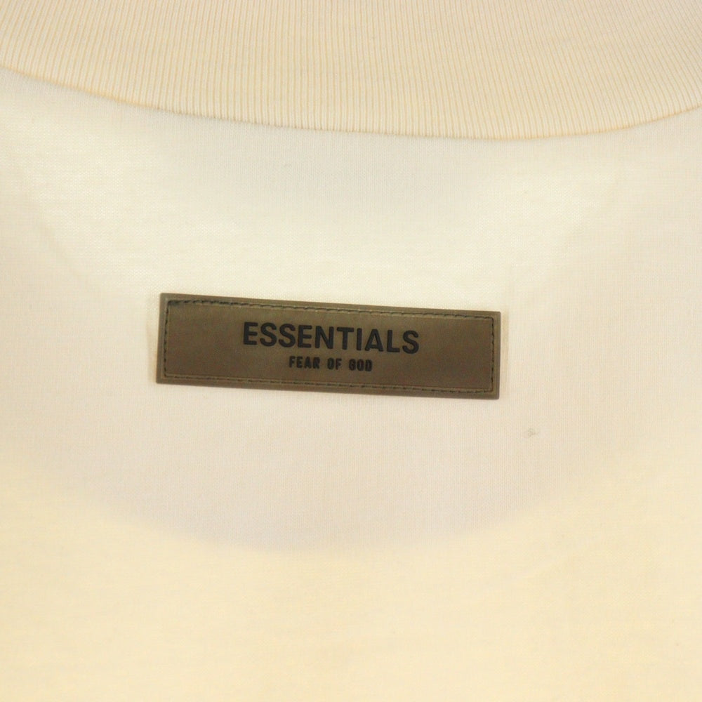 FEAR OF GOD ESSENTIALS(フィアオブゴッド エッセンシャルズ) S/S T-SHIRT フェルトロゴ 半袖Tシャツ アイボリー