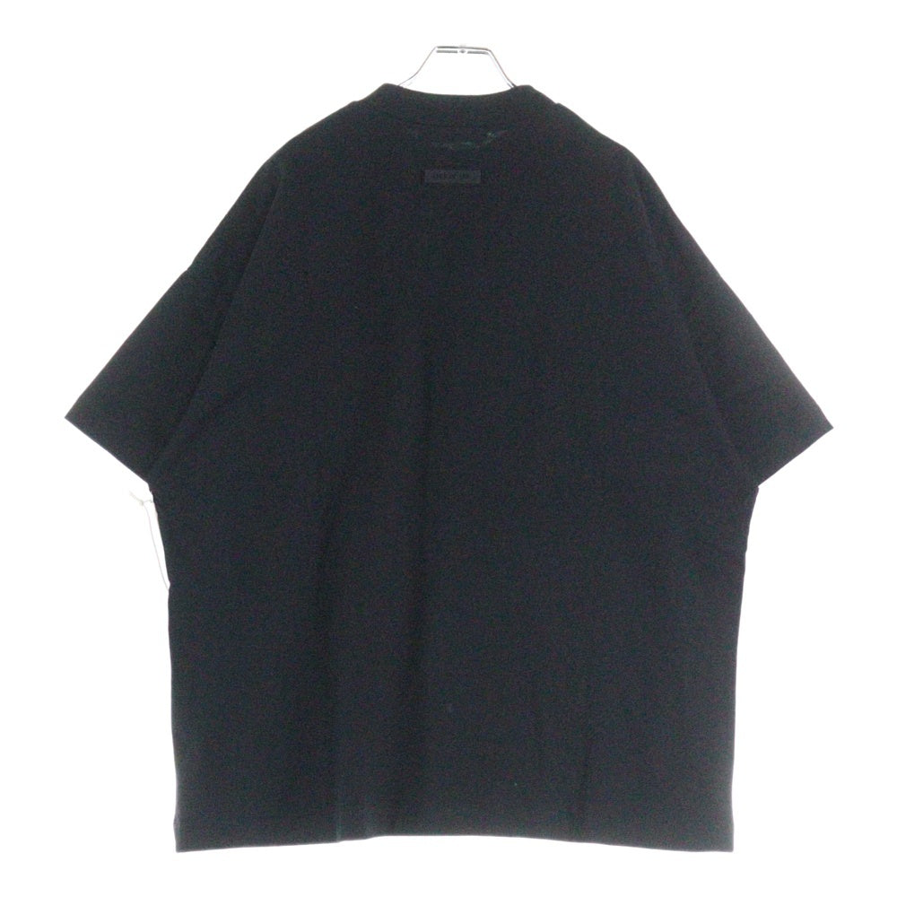 FEAR OF GOD ESSENTIALS(フィアオブゴッド エッセンシャルズ) S/S T-SHIRT フロントロゴ 半袖Tシャツ ブラック