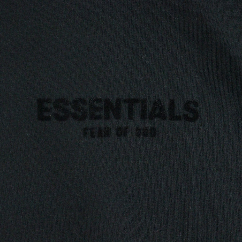 FEAR OF GOD ESSENTIALS(フィアオブゴッド エッセンシャルズ) S/S T-SHIRT フェルトロゴ 半袖Tシャツ ブラック