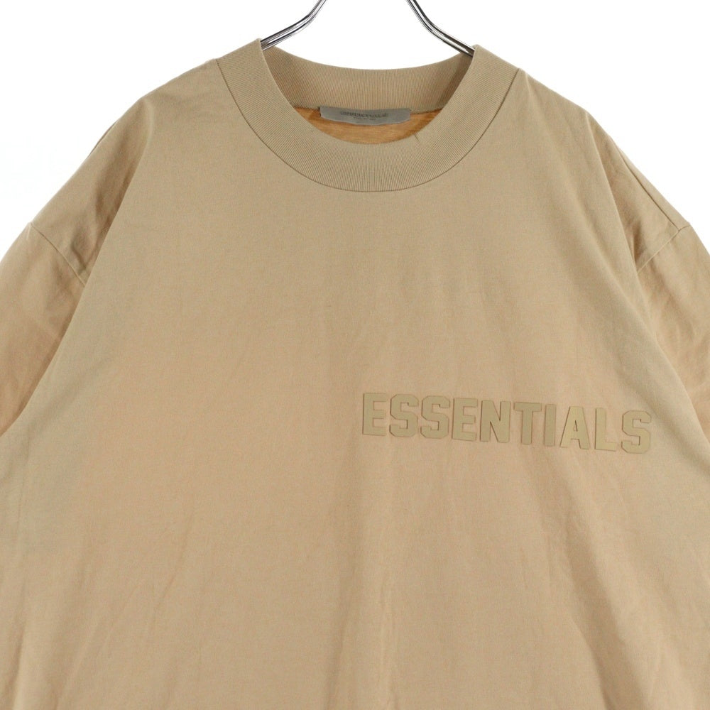 FEAR OF GOD ESSENTIALS(フィアオブゴッド エッセンシャルズ) S/S T-SHIRT フェルトロゴ 半袖Tシャツ ベージュ