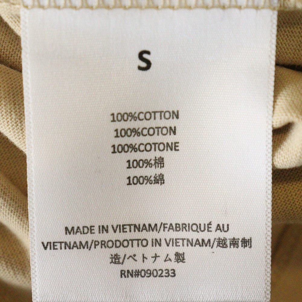 FEAR OF GOD ESSENTIALS(フィアオブゴッド エッセンシャルズ) S/S T-SHIRT フェルトロゴ 半袖Tシャツ ベージュ