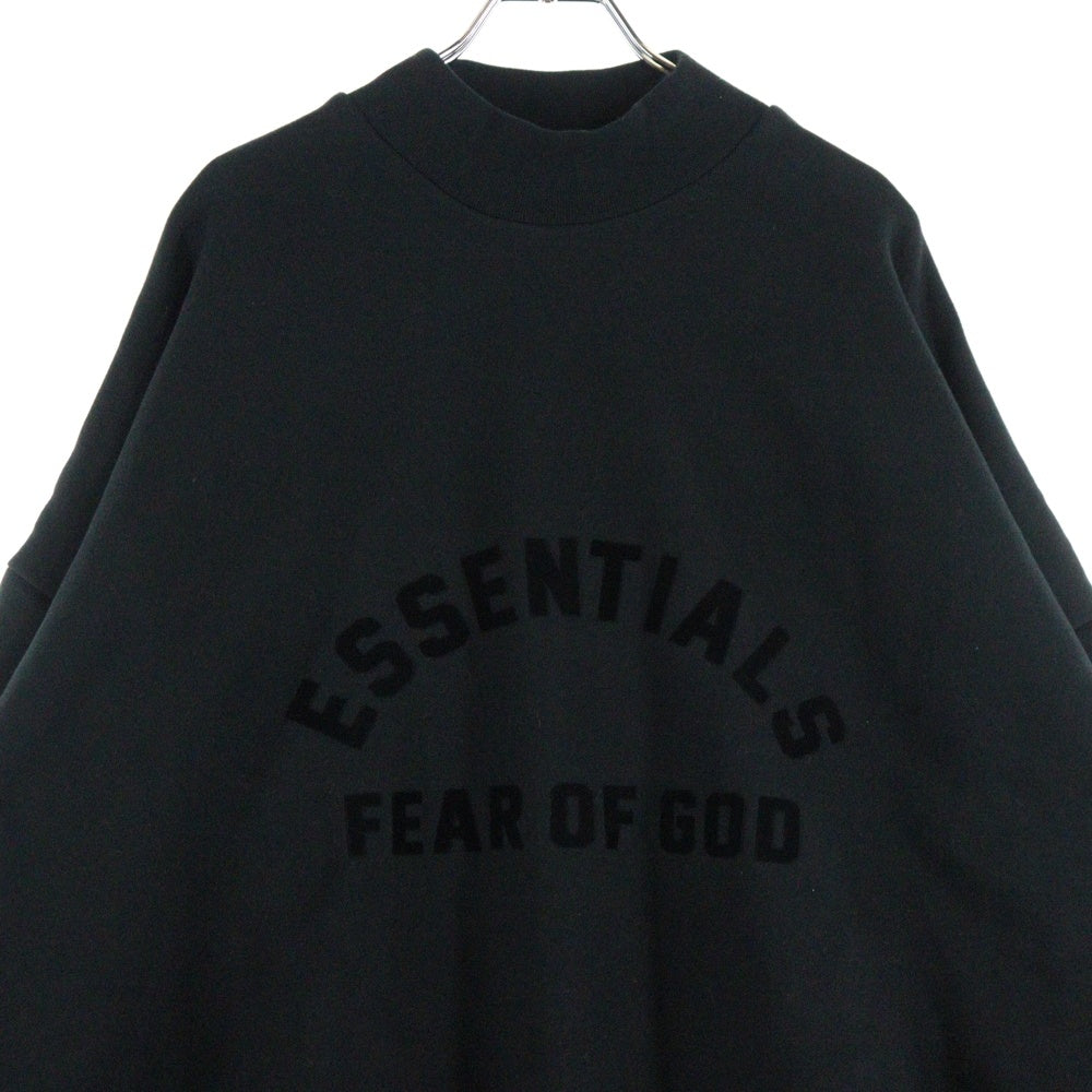 FEAR OF GOD ESSENTIALS(フィアオブゴッド エッセンシャルズ) SWEATSHIRT フロントラバー クルーネックスウェットトレーナー ブラック