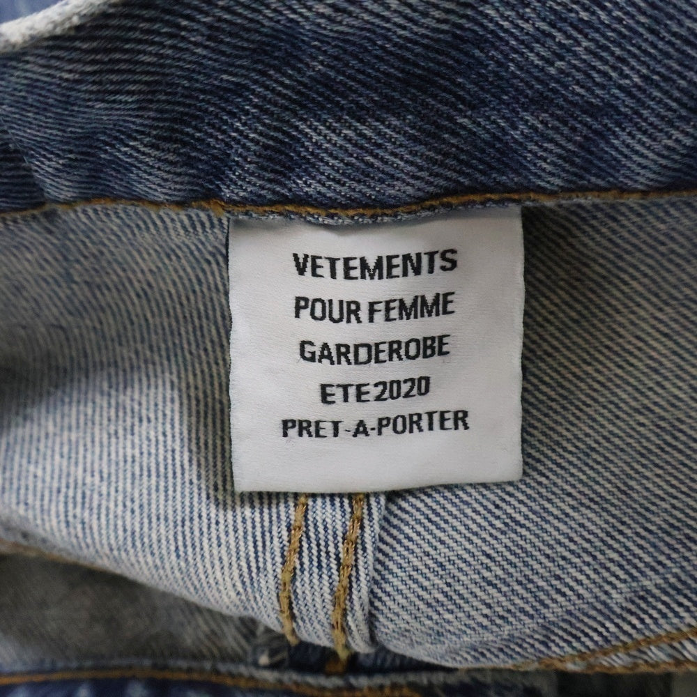 VETEMENTS(ヴェトモン) 20SS Gothic Short ロゴ刺繍 デニムショーツ インディゴ レディース SS20PA337