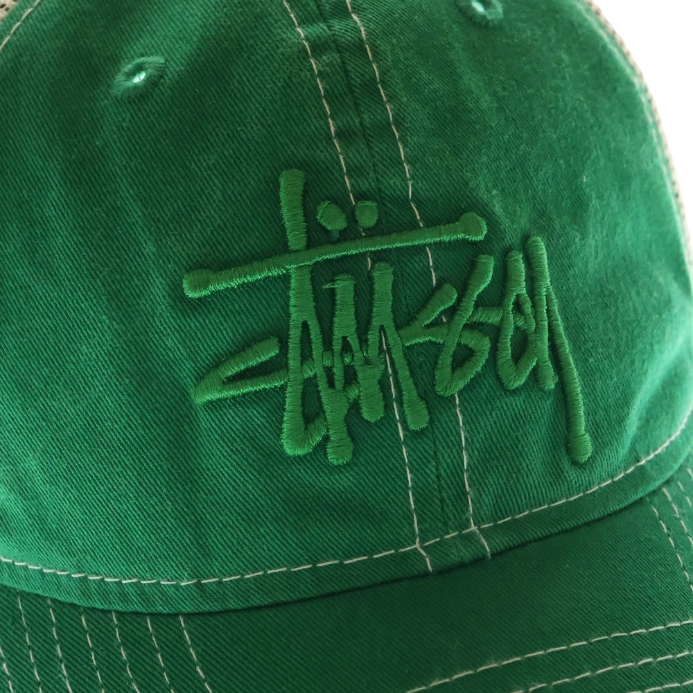 STUSSY(ステューシー) ×NEWERA BASIC TRUCKER CAP ニューエラ ベーシック トラッカー キャップ 帽子 グリーン 1311164