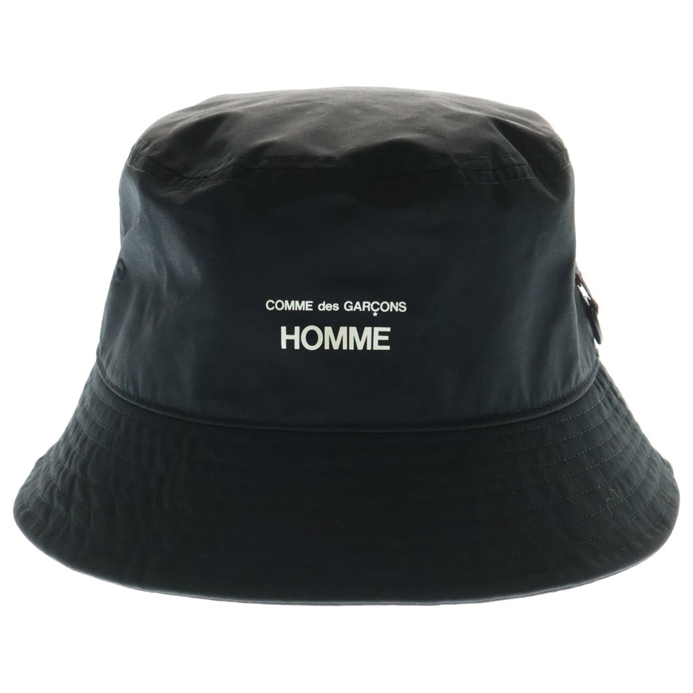 COMME des GARCONS HOMME(コムデギャルソンオム) NYLON WEATHER HAT BRIEFING ロゴプリント バケットハット 帽子 ブラック HO-K602