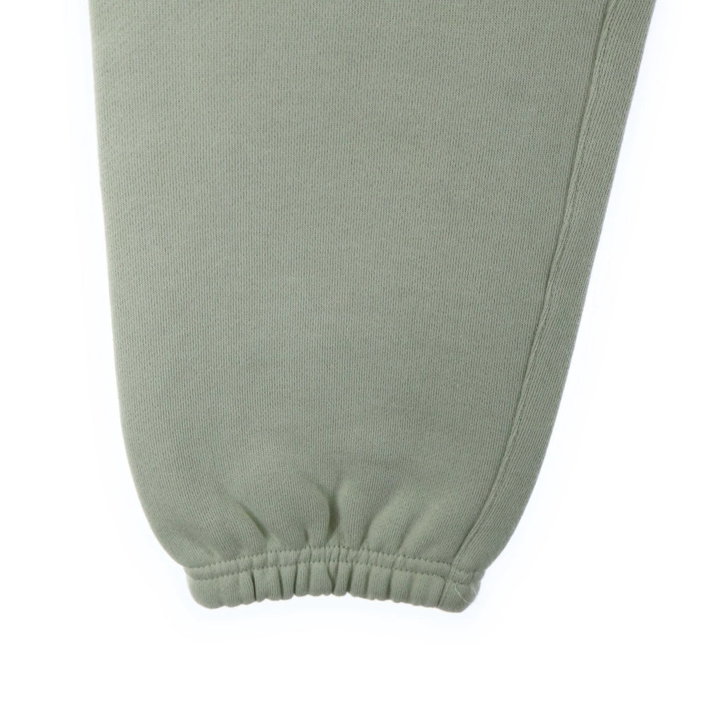 FEAR OF GOD ESSENTIALS(フィアオブゴッド エッセンシャルズ) SWEATPANTS リフレクターロゴ スウェットパンツ グリーン