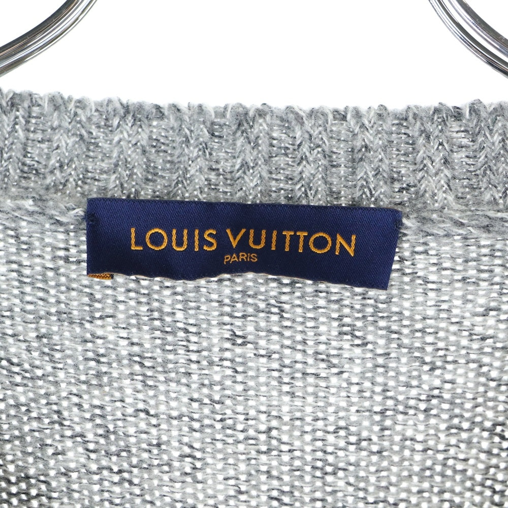 LOUIS VUITTON(ルイヴィトン) フロントロゴプリント クルーネックニットセーター グレー RM182 GVL HFN08W