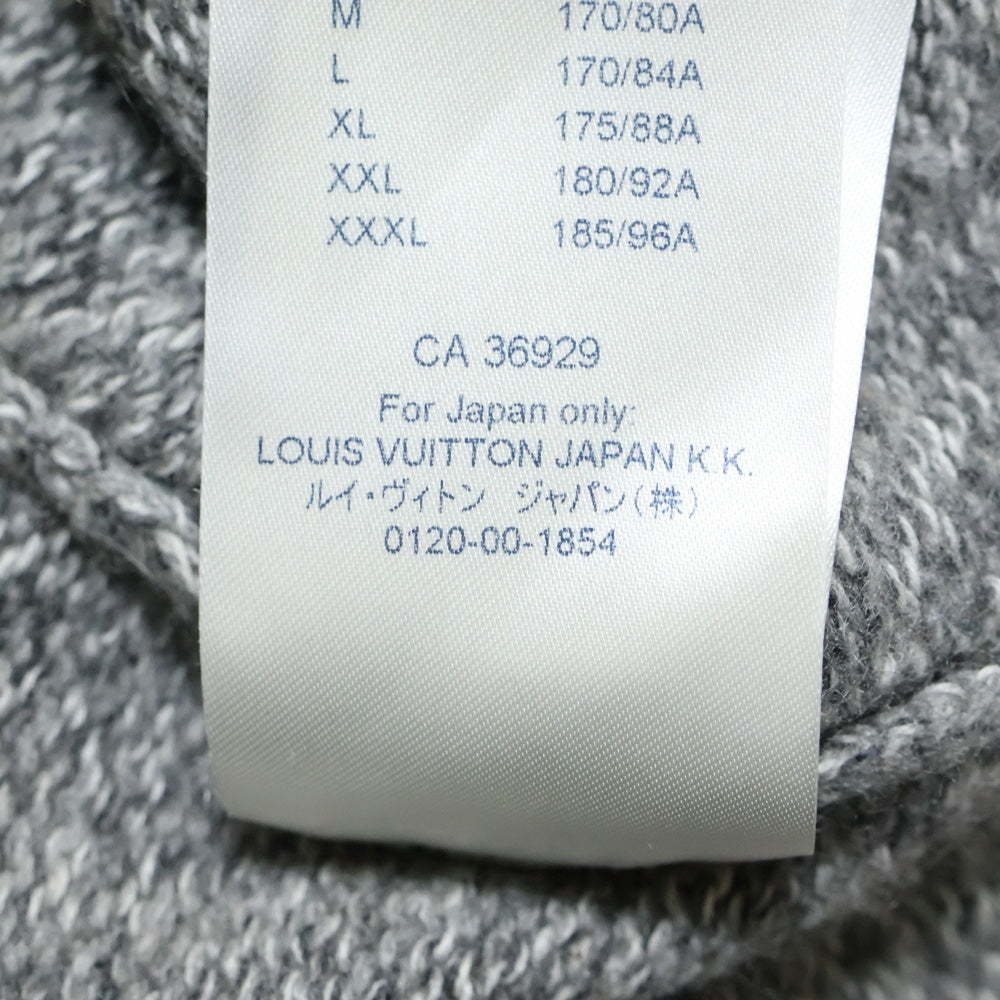 LOUIS VUITTON(ルイヴィトン) フロントロゴプリント クルーネックニットセーター グレー RM182 GVL HFN08W
