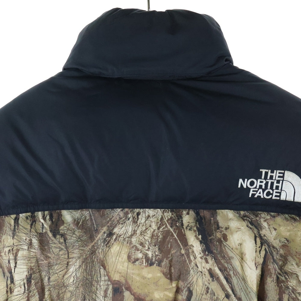 THE NORTH FACE(ザノースフェイス) NOVELTY NUPTSE JACKET Leaves リアルツリーカモ柄ノベルティヌプシダウンジャケット ブラウン ND42230R