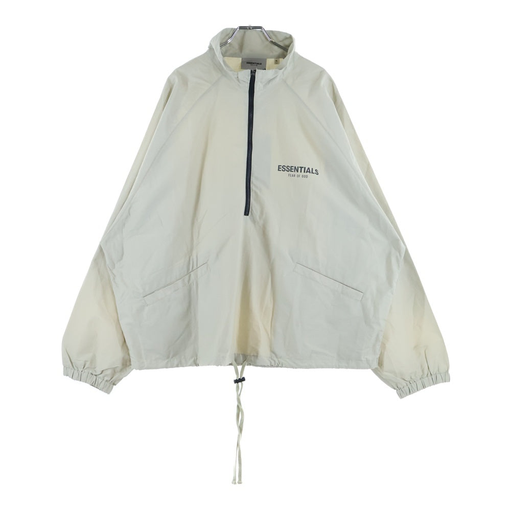 FEAR OF GOD ESSENTIALS(フィアオブゴッド エッセンシャルズ) HALF ZIP NYLON JACKET リフレクターロゴ ハーフジップ ナイロンジャケット ベージュ