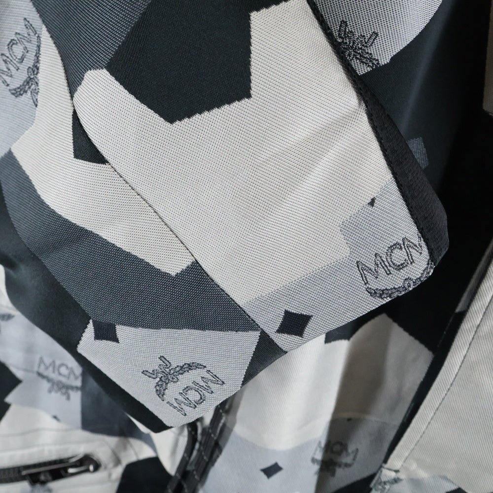 MCM(エム シー エム) ×Christpher Raeburn Sustainable Textile Adjustable Trench Coat クリストファー レイバーン 総柄トレンチコート グレー MCJ7SOC35EG00L