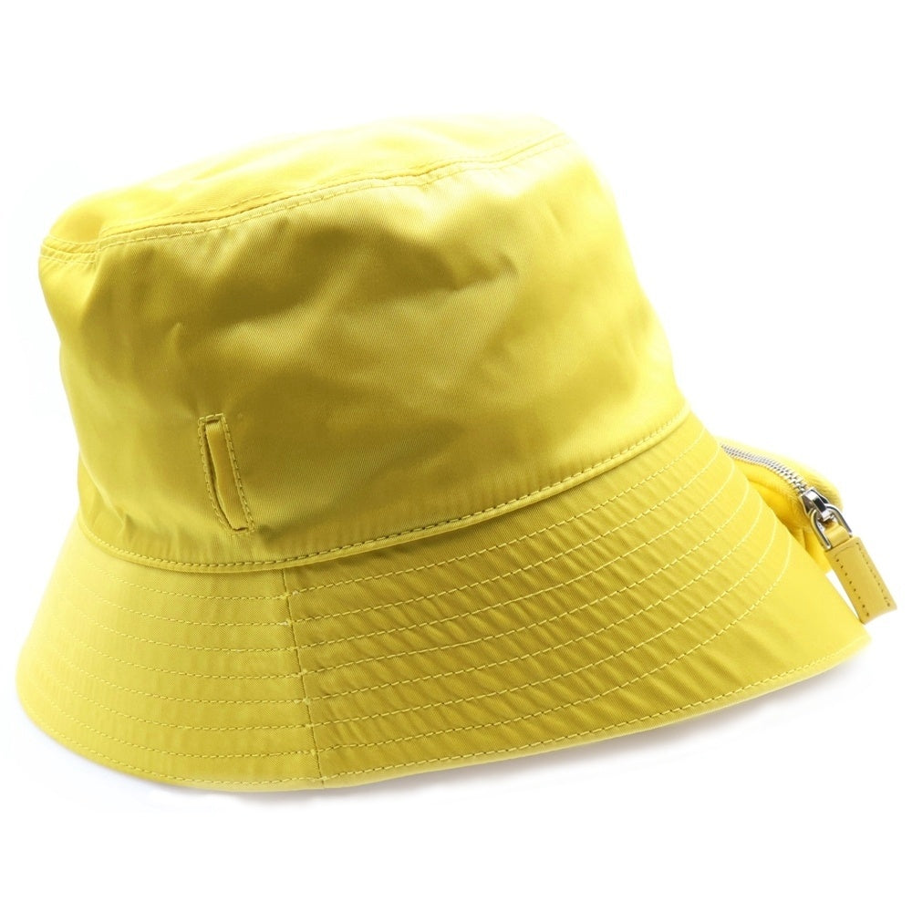 PRADA(プラダ) Re-Nylon トライアングルロゴ ミニポーチ付 ナイロンバケットハット イエロー 2HC282 2DMI