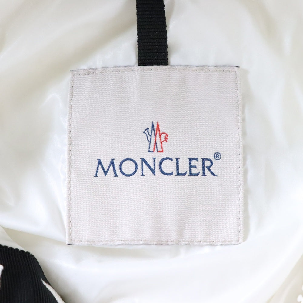 MONCLER(モンクレール) MONTCLA モンクラー ロゴジップアップ ダウンジャケット ホワイト E20914194385 C0300