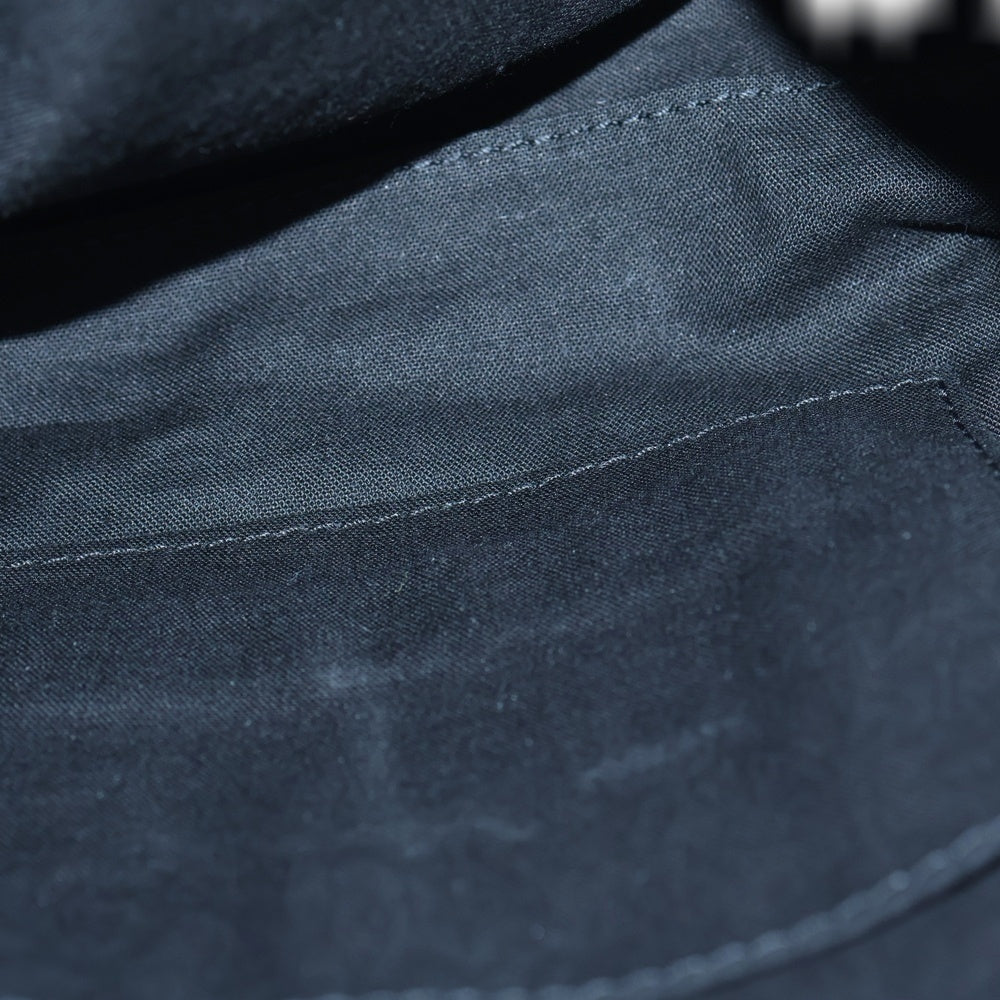 BALENCIAGA(バレンシアガ) Crush Tote Bag XS クラッシュ チェーンショルダーバッグ ホワイト 781796