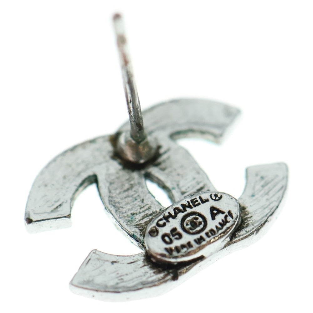 CHANEL(シャネル) CCロゴ ココマーク メタル スタッド ピアス 片耳のみ シルバー 05A