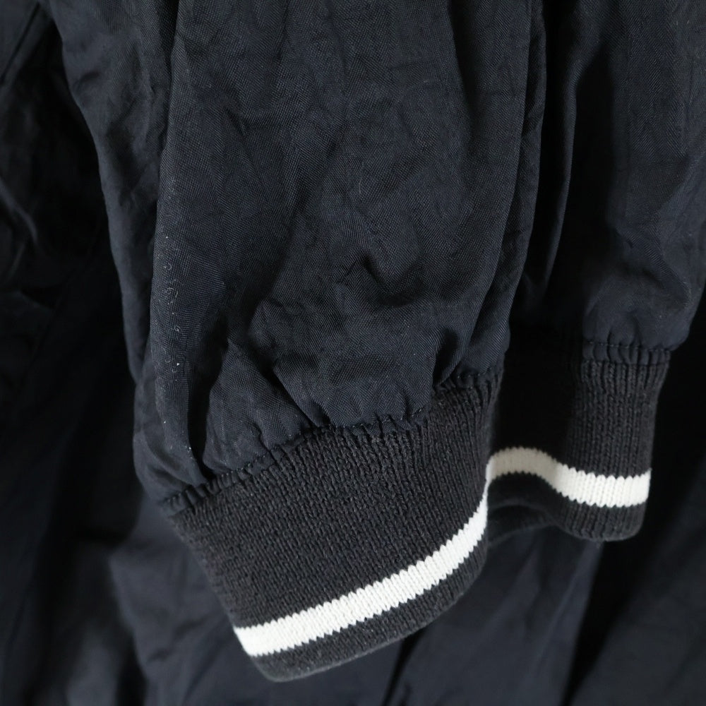 Reebok(リーボック) V Neck Nylon Jacket ロゴ刺繍 Vネックプルオーバーナイロンジャケット ブラック