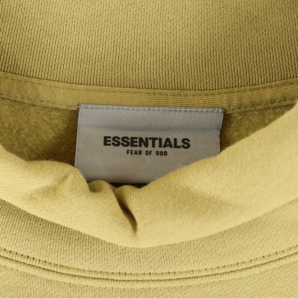 FEAR OF GOD ESSENTIALS(フィアオブゴッド エッセンシャルズ) MOCK NECK SWEATSHIRT リフレクターロゴ モックネックスウェットトレーナー マスタード