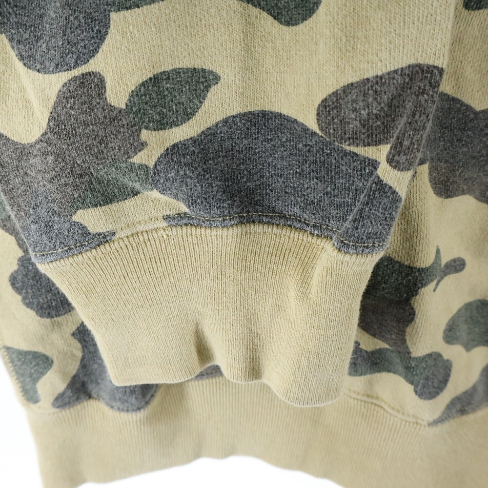A BATHING APE(アベイシングエイプ) 1st Camo Studded Sweatshirt カモフラージュ 迷彩 ラインストーン装飾 クルーネックスウェットトレーナー カーキ