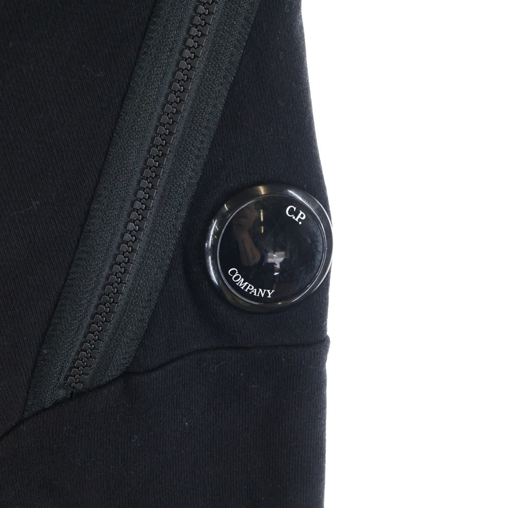 C.P. Company(シーピーカンパニー) 24SS Diagonal Raised Fleece Sweatpants サイドジップ スウェットパンツ ブラック 16CMSP084A-005086W