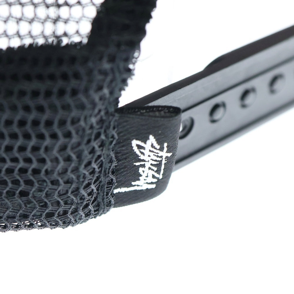 STUSSY(ステューシー) Logo Cap ロゴ刺繍 トラッカーキャップ 帽子 ブラック