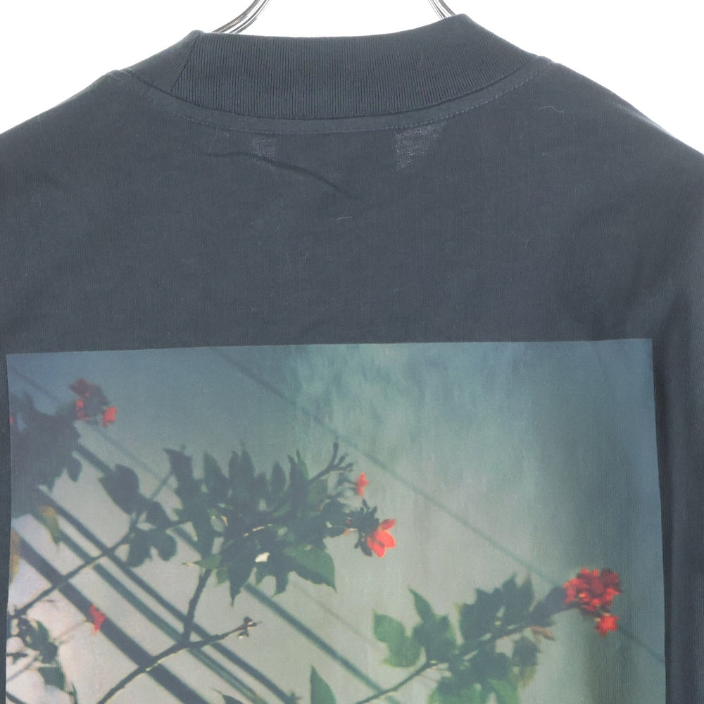 FEAR OF GOD ESSENTIALS(フィアオブゴッド エッセンシャルズ) L/S T-SHIRT FLOWER バックフラワーフォトプリント 長袖Tシャツ ロンT ブラック