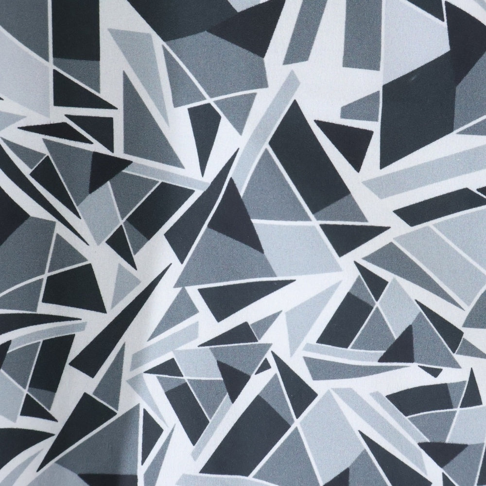 FENDI(フェンディ) NYLON LONG COAT 総柄 ナイロンロングコート ブラック/グレー FAA691