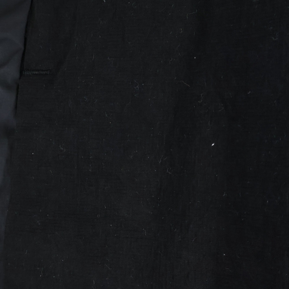 White Mountaineering(ホワイトマウンテニアリング) 25SS HOODED BLOUSON ジップアップ ナイロン フーデッド ジャケット ブラック BK2571201