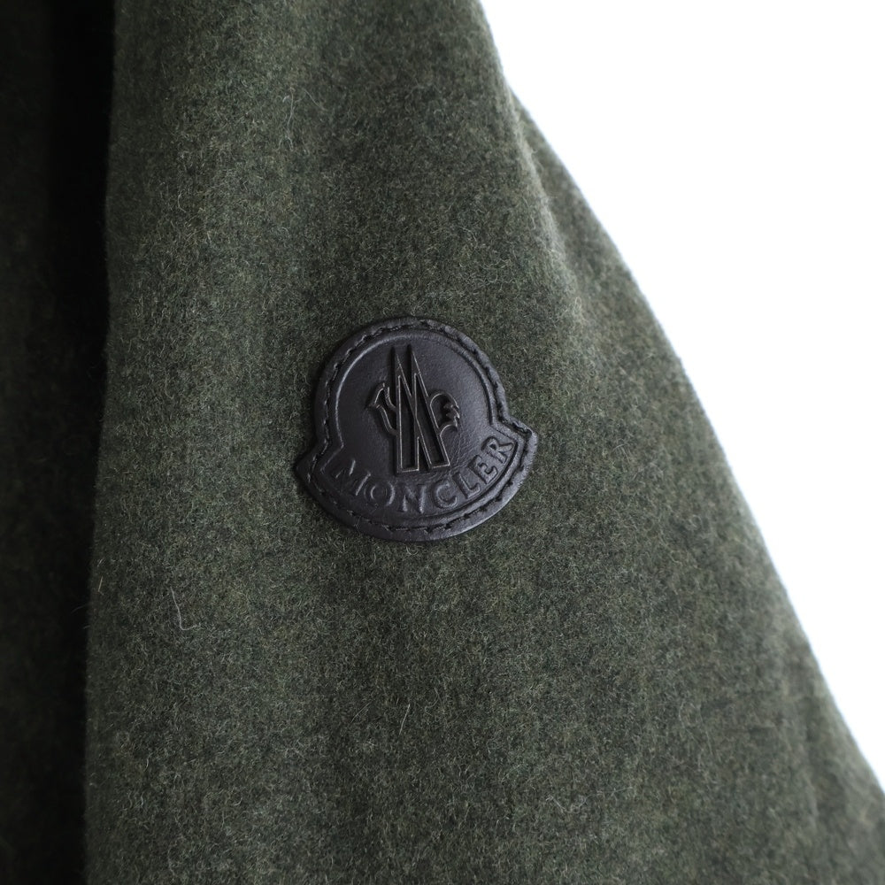 MONCLER(モンクレール) FAURE GIUBBOTTO 裏地コヨーテ ロゴワッペン ウールダウンコート グリーン 420914233115 57318
