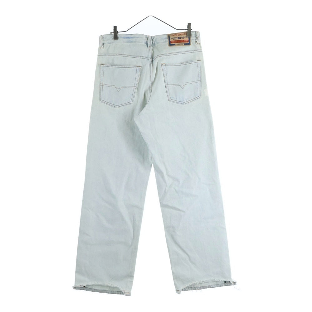 DIESEL(ディーゼル) 2001 D-MACRO リラックス フィット ウォッシュド デニムパンツ インディゴ A12821