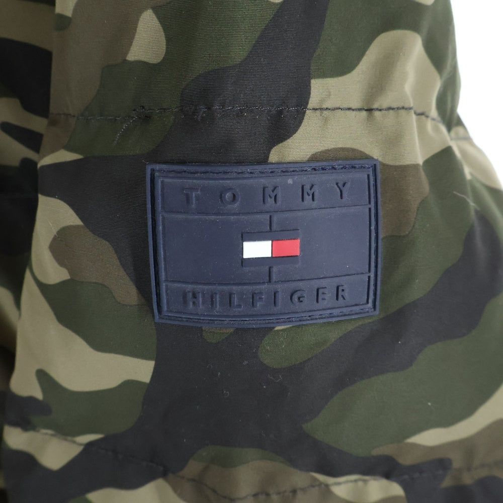 TOMMY HILFIGER(トミーヒルフィガー) ESSENTIALS HOODED BOMBER JACKET カモフラージュ 迷彩 ファー付き 中綿ジャケット カーキ 159AP863