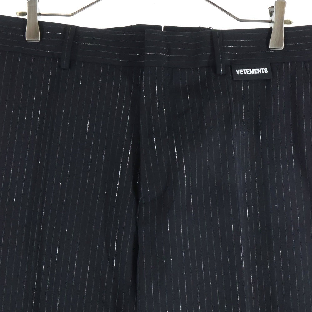 VETEMENTS(ヴェトモン) Pinstripe Pants ピンストライプ スラックス パンツ ブラック MA52PA540P