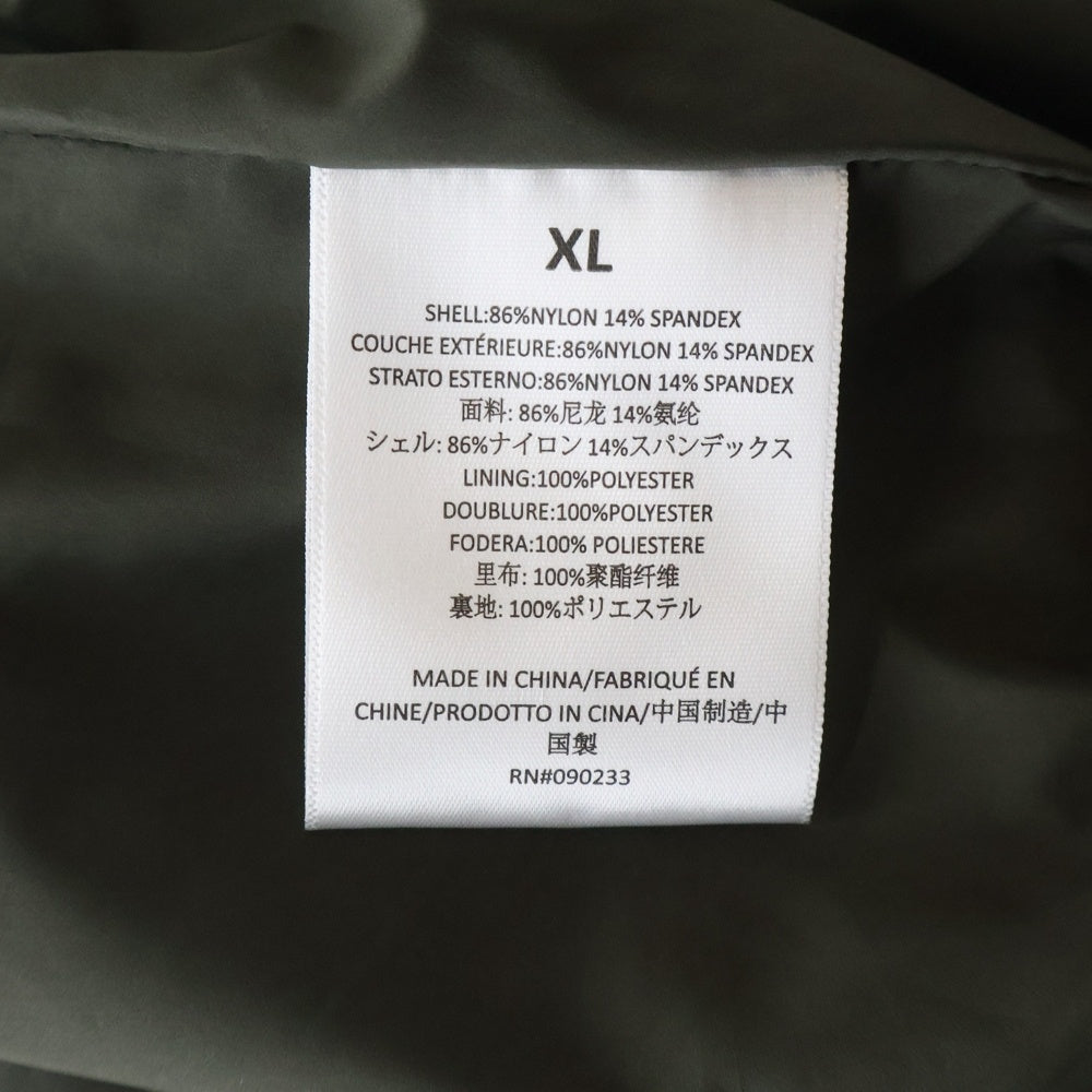 FEAR OF GOD ESSENTIALS(フィアオブゴッド エッセンシャルズ) SHORT PANTS ロゴパッチ ナイロンハーフパンツ ショートパンツ カーキ