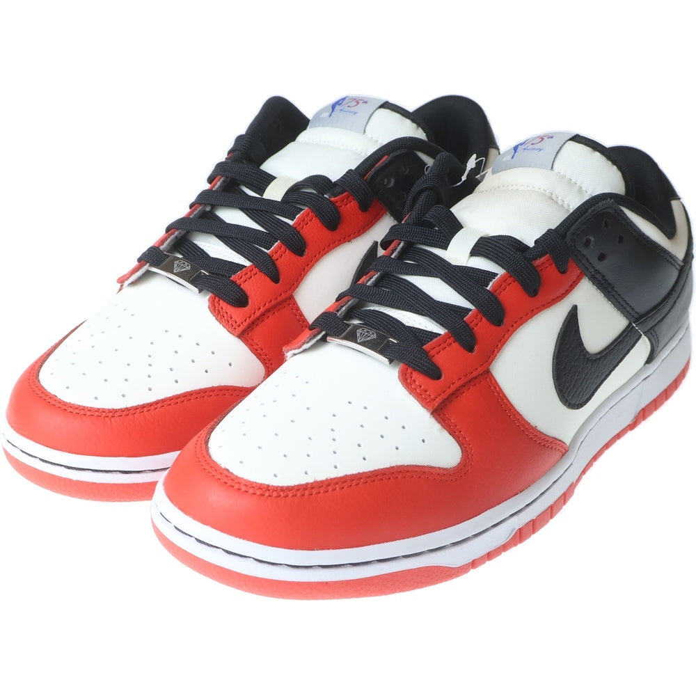 NIKE(ナイキ) ×NBA DUNK LOW EMB 75TH ANNIVERSARY CHICAGO BULLS エヌビーエー ダンク 75th アニバーサリー シカゴ ブルズ ローカットスニーカー DD3363-100