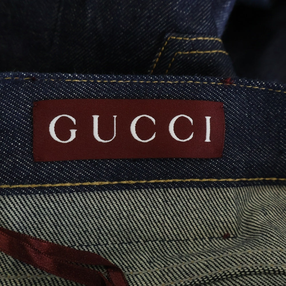 GUCCI(グッチ) エナメルパッチ ストレートデニムパンツ ブルー 834523