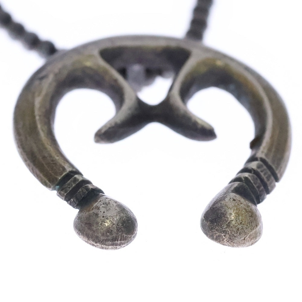 INDIAN JEWELRY(インディアンジュエリー) ナバホ族 ナジャ スカッシュブロッサム ナバホパールネックレス シルバー