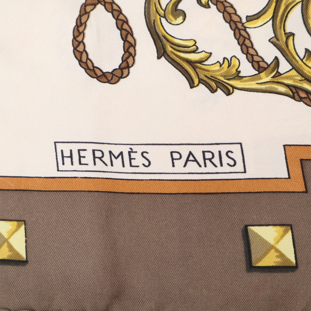 HERMES(エルメス) カレ90 Key Pattern Scarf 鍵柄スカーフ カーキ/ベージュ レディース