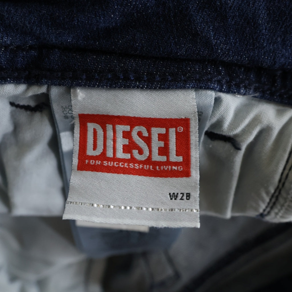 DIESEL(ディーゼル) Bootcut Jeans Low Waist 1969 D-Ebbey ブーツカット ローウエスト デニムパンツ インディゴ 0ADBB