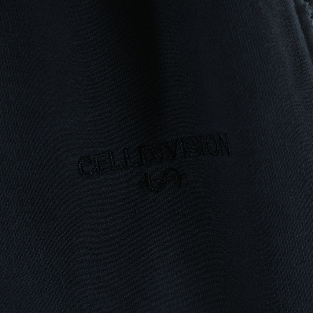 NO BRAND(ノーブランド) CELLDIVISION セルディヴィジョン ロゴ刺繍 ダメージ加工 ワイドスウェットパンツ ブラック